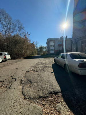 Продам трехкомнатную (3-комн.) квартиру, Красноармейская ул, 14к3, Комсомольск-на-Амуре г