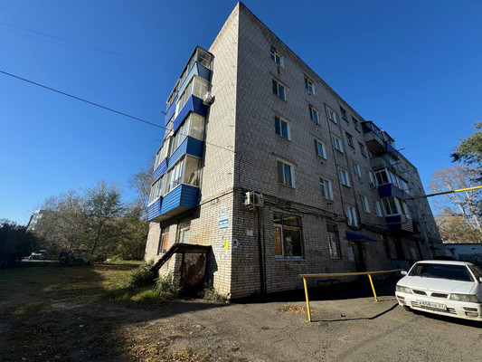Продам трехкомнатную (3-комн.) квартиру, Красноармейская ул, 14к3, Комсомольск-на-Амуре г