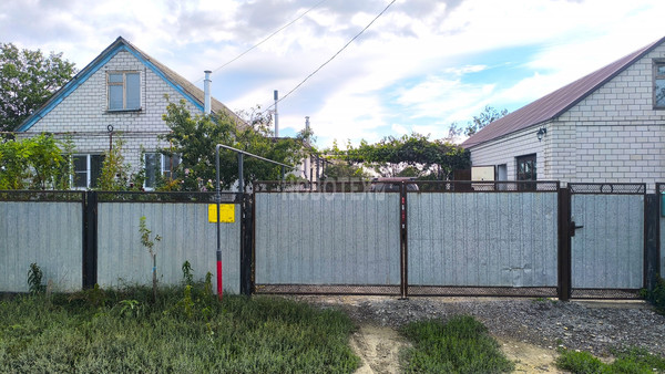 Продам дом, Красноармейская ул, 100, Киевское с, 0 км от города