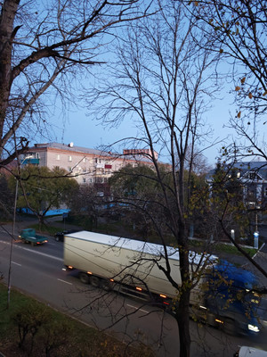 Продам комнату в 3-комн. квартире, Дзержинского ул, 4, Комсомольск-на-Амуре г