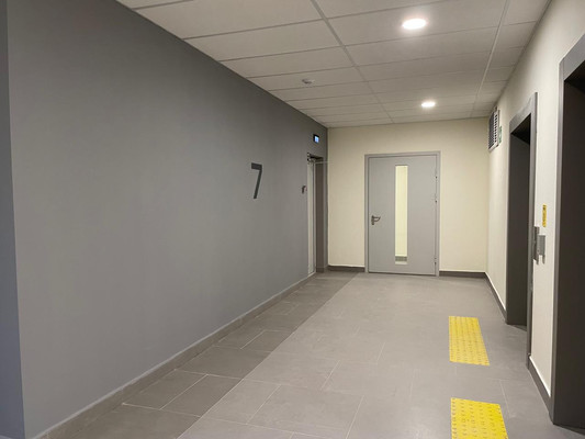 Продам однокомнатную (1-комн.) квартиру, Новомосковская ул, 1к4, Москва г