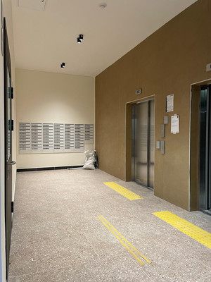 Продам однокомнатную (1-комн.) квартиру, Новомосковская ул, 1к4, Москва г