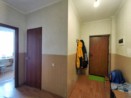 Продам однокомнатную (1-комн.) квартиру, Майкопское шоссе ул, 21, Родники п