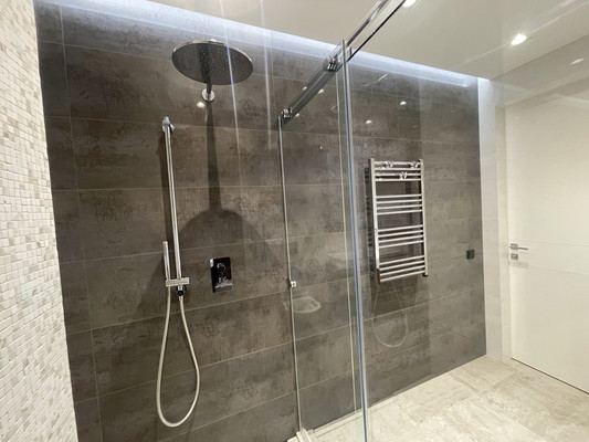 Продам трехкомнатную (3-комн.) квартиру, Мельникова ул, 3к3, Москва г