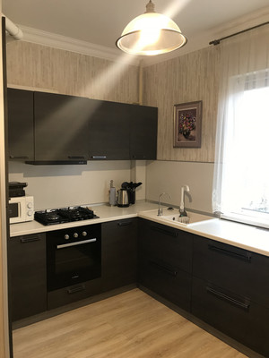 Продам двухкомнатную (2-комн.) квартиру, Целинная (Центральный р-н) ул, 14д, Сочи г