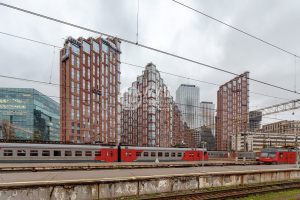 Продам двухкомнатную (2-комн.) квартиру (долевое), Летниковская ул, Москва г