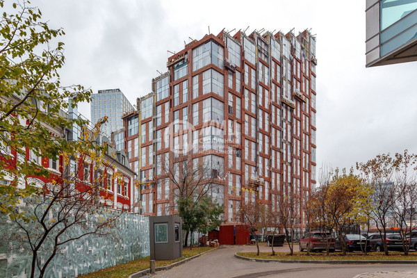 Продам двухкомнатную (2-комн.) квартиру (долевое), Летниковская ул, Москва г