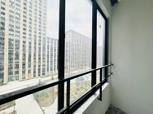 Продам многокомнатную квартиру, Винницкая ул, 8к2, Москва г