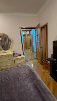 Продам двухкомнатную (2-комн.) квартиру, Конституции СССР (Центральный р-н) ул, 28, Сочи г