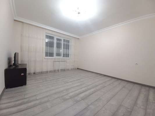 Продам двухкомнатную (2-комн.) квартиру, Профсоюзная ул, 222кБ, Вольный Аул кп