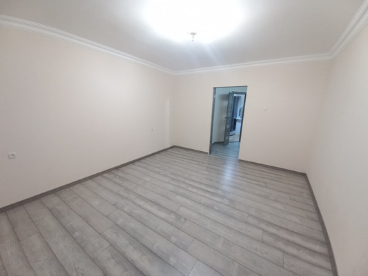 Продам двухкомнатную (2-комн.) квартиру, Профсоюзная ул, 222кБ, Вольный Аул кп