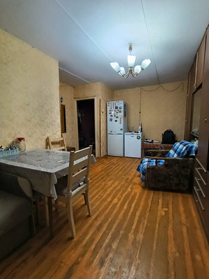 Продам трехкомнатную (3-комн.) квартиру, Ильича пр-кт, 36а, Нижний Новгород г