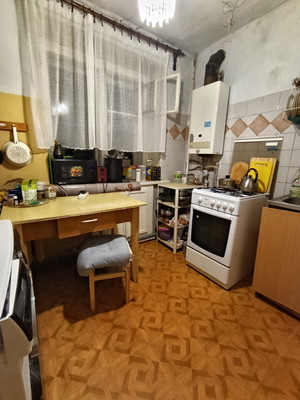 Продам трехкомнатную (3-комн.) квартиру, Ильича пр-кт, 36а, Нижний Новгород г