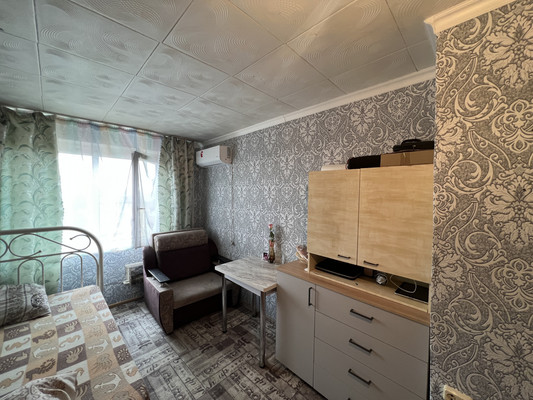 Продам комнату в 7-комн. квартире, Ленина ул, 25, Белореченск г