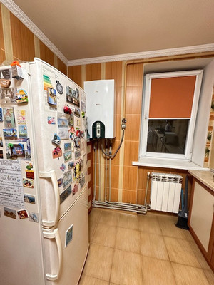 Продам трехкомнатную (3-комн.) квартиру, Ракетная ул, 26, Симферополь г