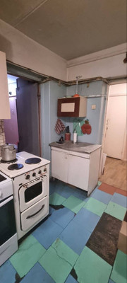 Продам комнату в 12-комн. квартире, Луначарского пр-кт, 58к1, Санкт-Петербург г