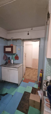 Продам комнату в 12-комн. квартире, Луначарского пр-кт, 58к1, Санкт-Петербург г