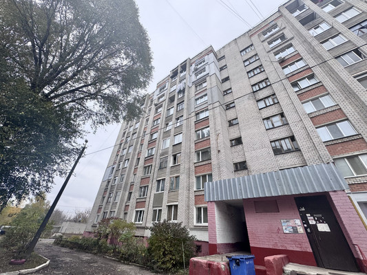 Продам однокомнатную (1-комн.) квартиру, Московский пр-кт, 81к2, Брянск г