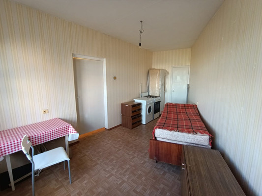 Продам многокомнатную квартиру, Генерала Сандалова ул, 5, Гатчина г