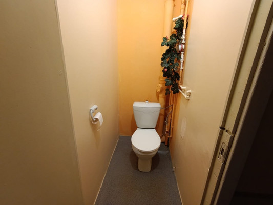 Продам многокомнатную квартиру, Генерала Сандалова ул, 5, Гатчина г