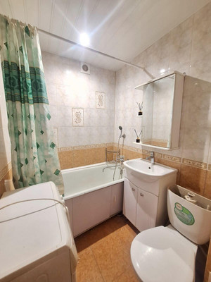 Продам однокомнатную (1-комн.) квартиру, Гагарина ул, 60, Чехов г