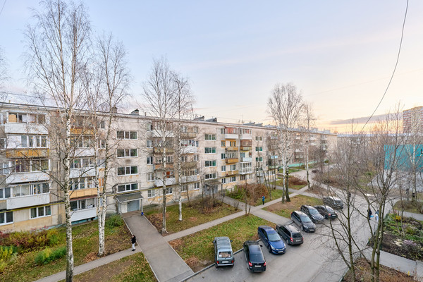 Продам двухкомнатную (2-комн.) квартиру, Вагонная ул, 15, Пермь г