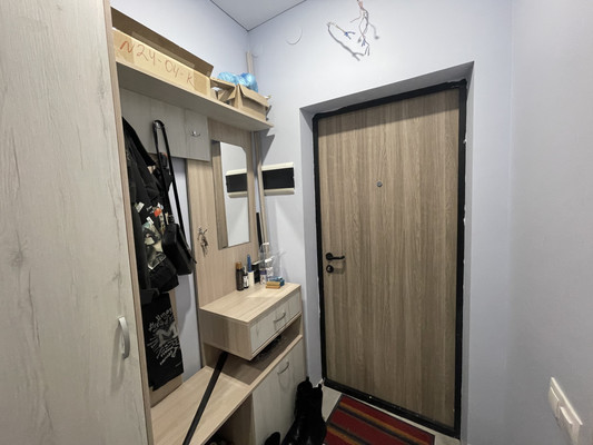 Продам однокомнатную (1-комн.) квартиру, Беспалова ул, 110К, Симферополь г