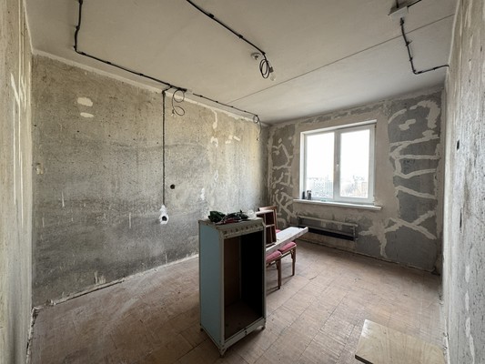 Продам долю в 2-комн. квартире, Московская ул, 209, Екатеринбург г