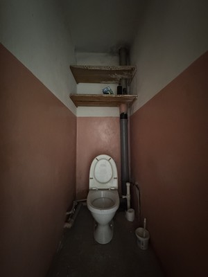 Продам долю в 2-комн. квартире, Московская ул, 209, Екатеринбург г