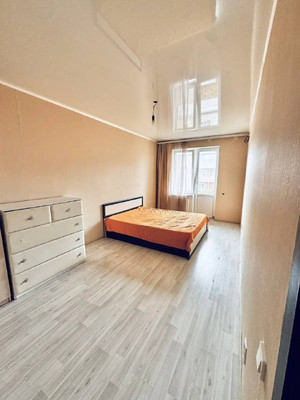 Продам двухкомнатную (2-комн.) квартиру, Бжегокайская ул, 90к1, Новая Адыгея аул
