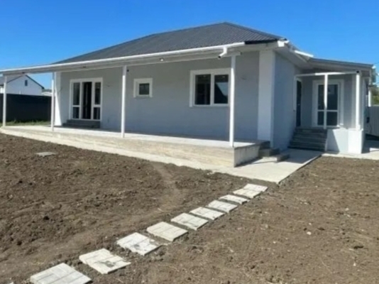 Продам дом, им. И. Асанина ул, Пионерское с, 16 км от города