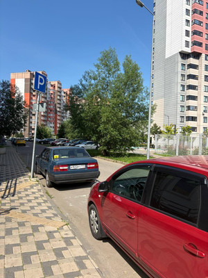 Продам однокомнатную (1-комн.) квартиру, 6-я Нововатутинская ул, 3, Десеновское п