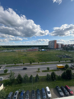 Продам однокомнатную (1-комн.) квартиру, 6-я Нововатутинская ул, 3, Десеновское п