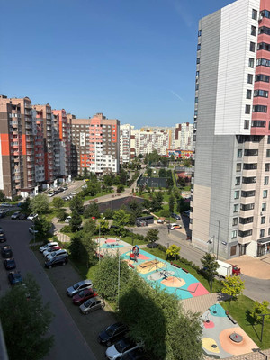 Продам однокомнатную (1-комн.) квартиру, 6-я Нововатутинская ул, 3, Десеновское п