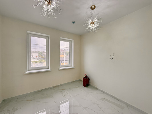 Продам коммерческое помещение 300 м2, Трамвайный пер, 26, Симферополь г