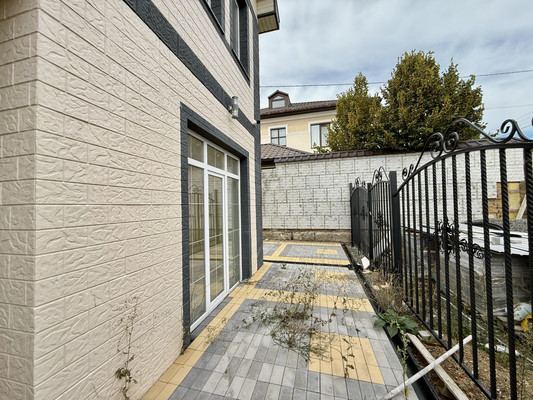 Продам коммерческое помещение 300 м2, Трамвайный пер, 26, Симферополь г