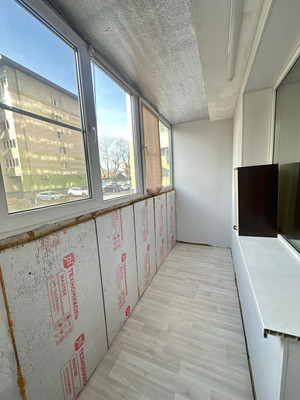 Продам однокомнатную (1-комн.) квартиру, Воровского ул, 161, Барнаул г