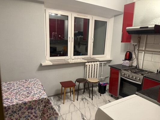 Продам двухкомнатную (2-комн.) квартиру, Стромынка ул, 13, Москва г