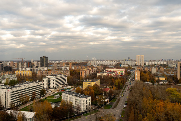 Продам трехкомнатную (3-комн.) квартиру, Лобненская ул, 13к2, Москва г