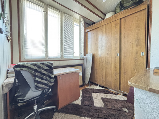 Продам трехкомнатную (3-комн.) квартиру, Захарова ул, 105, Нальчик г