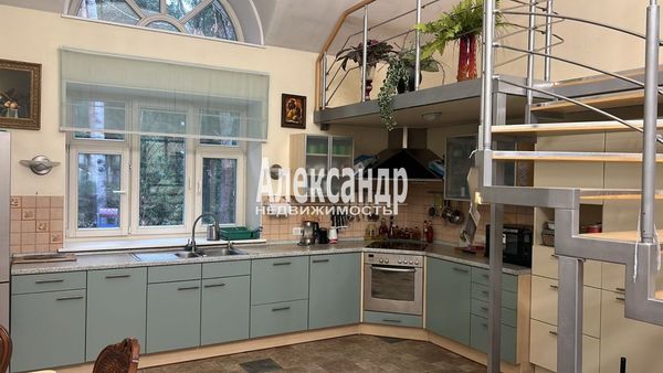 Продам дом, Некрасова пр-кт, 116к1, Всеволожск г, 10 км от города