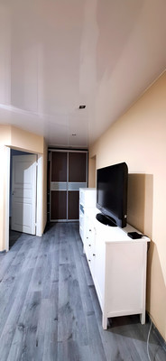 Продам двухкомнатную (2-комн.) квартиру, Василисы Кожиной ул, 24к1, Москва г