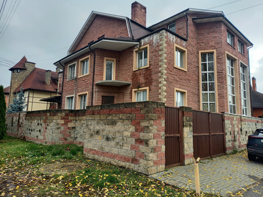 Продам таунхаус, Лесопарковая ул, Рязань г, 0 км от города