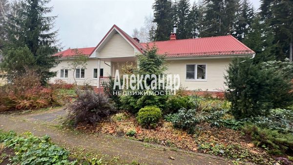 Продам дом, Некрасова пр-кт, 116к1, Всеволожск г, 10 км от города