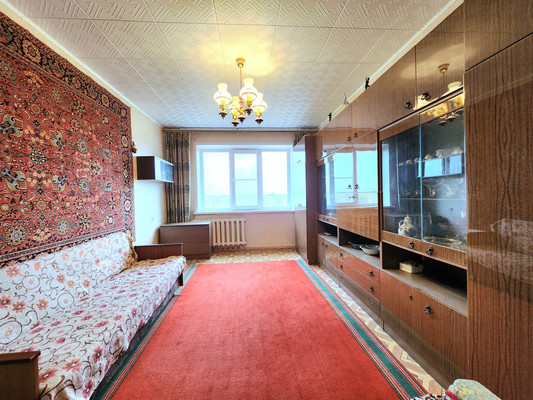 Продам трехкомнатную (3-комн.) квартиру, Зубковой ул, 22, Рязань г