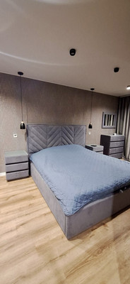 Продам трехкомнатную (3-комн.) квартиру, Дмитрия Средина ул, 11, Медведево пгт