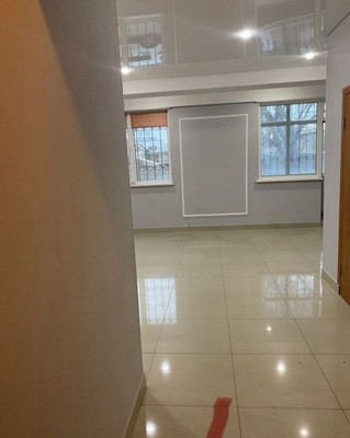 Продам коммерческое помещение 60 м2, Училищная ул, 22, Симферополь г