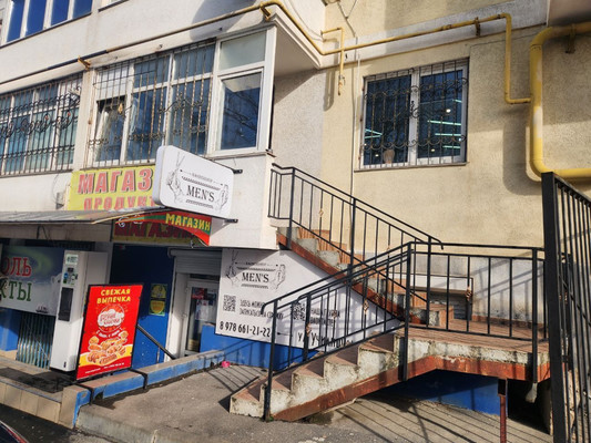 Продам коммерческое помещение 60 м2, Училищная ул, 22, Симферополь г