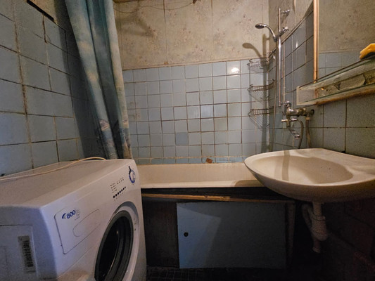 Продам двухкомнатную (2-комн.) квартиру, Крылатские Холмы ул, 21, Москва г