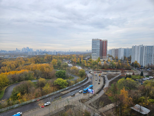 Продам двухкомнатную (2-комн.) квартиру, Крылатские Холмы ул, 21, Москва г